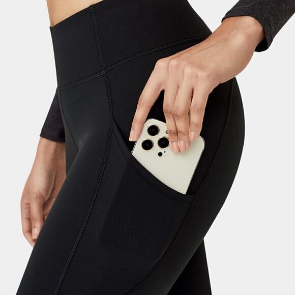 Halara Everyday High Waisted Side Pocket 7/8 Leggings in Black Size XS NWT - Picture 4 of 7